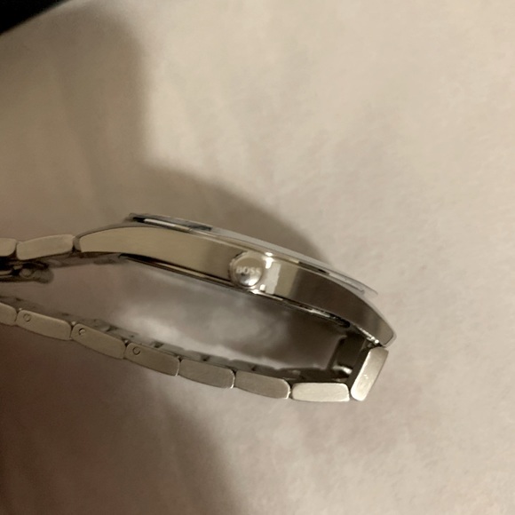 Hugo Boss Men’s Watch - Picture 8 of 11